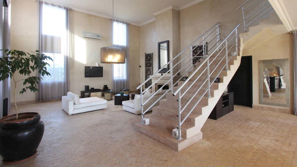 Palais Ambrine Villa Маракеш Екстериор снимка
